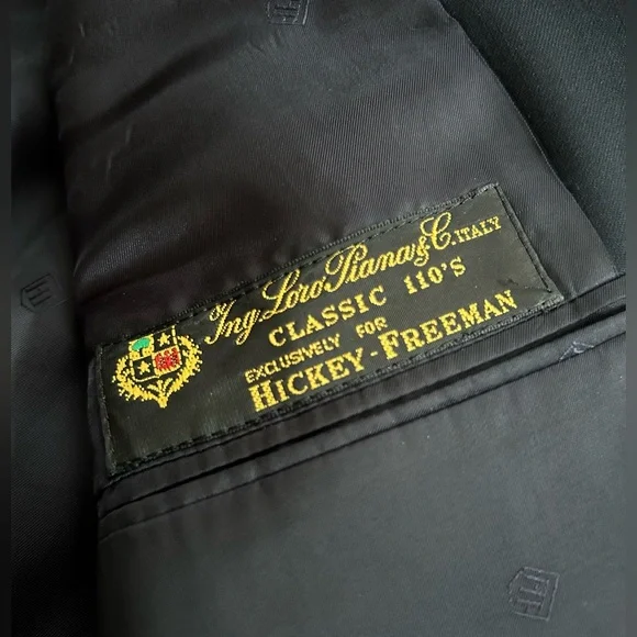 Vintage Hickey Freeman for Neiman Marcus Two-Button Sport Coat - Picture 3 of 5